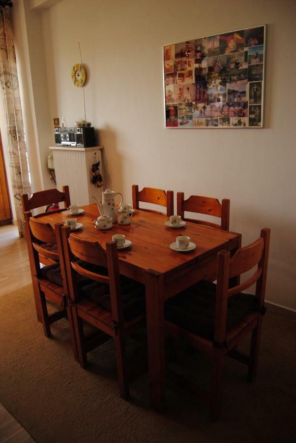Apartment By The Beach Kalamata Bagian luar foto