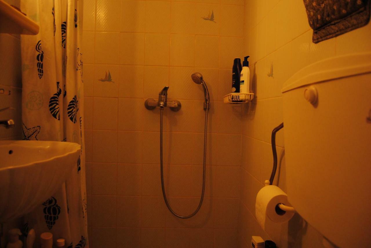 Apartment By The Beach Kalamata Bagian luar foto